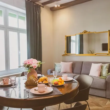 Chiara Apartment *