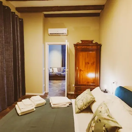 Chiara Apartment *