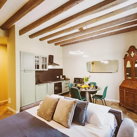 Chiara Apartment